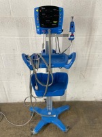 GE DINAMAP V100 CARESCAPE PATIENT MONITOR ON ROLLING STAND