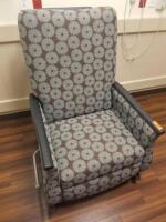 NEMSCHOFF 090-12 FLOWER PATTERN PATIENT ROOM RECLINER