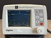EDWARDS LIFESCIENCES VIGILEO PATIENT MONITOR