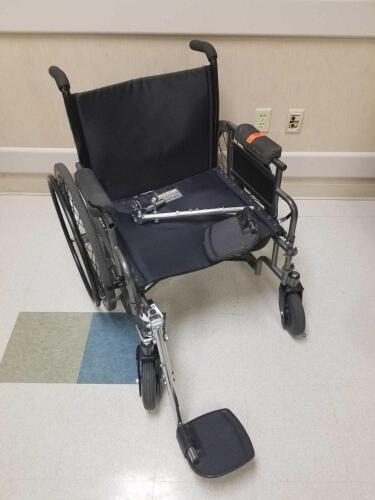 INVACARE 9000 TOPAZ WHEELCHAIR