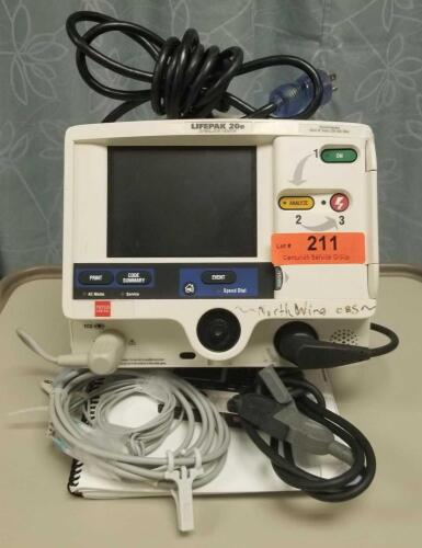 MEDTRONIC LIFEPAK 20E DEFIBRILLATOR