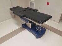 BERCHTOLD OPERON D 750 SURGICAL TABLE