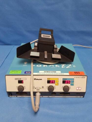 VALLEYLAB FORCE EZ C ELECTROSURGICAL UNIT WITH FOOT SWITCH