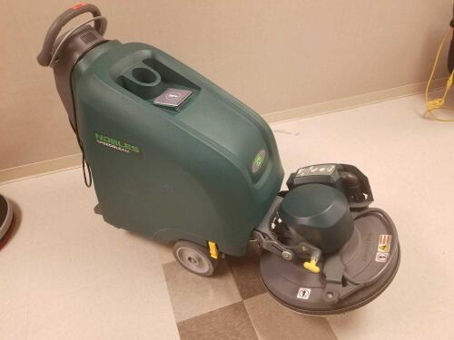 NOBLES SPEEDGLEAM FLOOR POLISHER