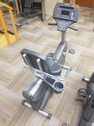 LIFE FITNESS 93R STATIONARY RECUMBENT BICYCLE