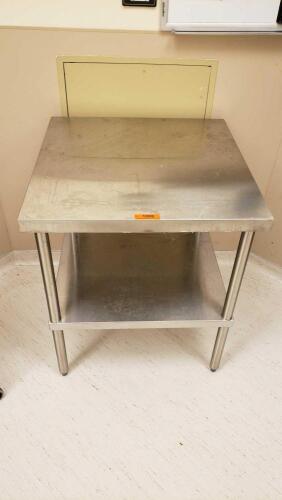 STAINLESS STEEL TABLE WITH SHELF