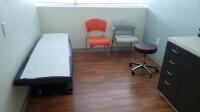 MIDMARK 106 EXAM ROOM TO INCLUDE: MIDMARK 106, EXAM STOOL AND 2 CHAIRS