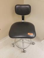 PEDIGO EXAM STOOL WITH BACK