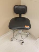 PEDIGO EXAM STOOL WITH BACK