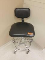 PEDIGO EXAM STOOL WITH BACK