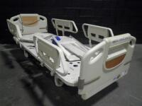 HILL-ROM ADVANTA P1600 HOSPITAL BED