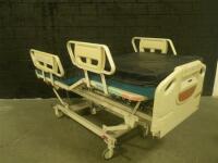 HILL-ROM ADVANTA P1600 HOSPITAL BED