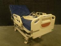 HILL-ROM ADVANTA P1600 HOSPITAL BED