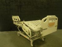 HILL-ROM ADVANTA P1600 HOSPITAL BED