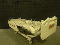 HILL-ROM ADVANTA P1600 HOSPITAL BED