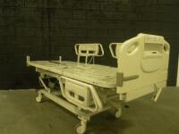 HILL-ROM ADVANTA P1600 HOSPITAL BED