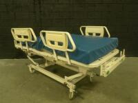 HILL-ROM ADVANTA P1600 HOSPITAL BED