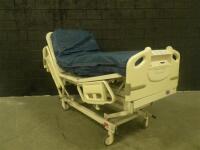 HILL-ROM ADVANTA P1600 HOSPITAL BED