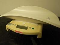 SECA INFANT SCALE