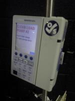 SIGMA SPECTRUM INFUSION PUMP ON ROLLING STAND