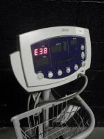 WELCH ALLYN PATIENT MONITOR ON ROLLING STAND