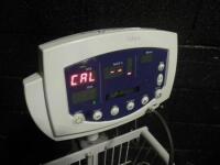 WELCH ALLYN PATIENT MONITOR ON ROLLING STAND