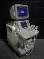 GE LOGIQ 7 ULTRASOUND MACHINE W/(M12L, 7L, 3.5C, M3S) PROBES