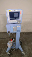 VIASYS AVEA 17310 VENTILATOR ON ROLLING STAND