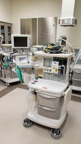 DATEX-OHMEDA AESPIRE ANESTHESIA UNIT WITH CARDIOCAP 5 MONITOR, TEC 7 SEVO AND TEC 6 PLUS DES