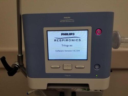 PHILIP TRILOGY 202 VENTILATOR ON CART