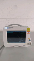 PHILIPS INTELLIVUE MP30 PATIENT MONITOR WITH MULTI-PARAMETER MODULE (M3001A)