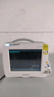PHILIPS INTELLIVUE MP30 PATIENT MONITOR WITH MULTI-PARAMETER MODULE (M3001A)