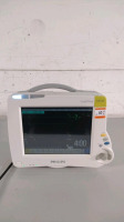 PHILIPS INTELLIVUE MP30 PATIENT MONITOR WITH MULTI-PARAMETER MODULE (M3001A)