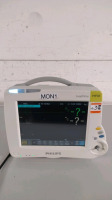 PHILIPS INTELLIVUE MP30 PATIENT MONITOR WITH MULTI-PARAMETER MODULE (M3001A)
