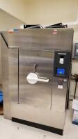 AMSCO V-148H PREVAC STEAM STERILIZER WITH CART