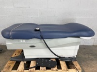 MIDMARK 626 EXAM TABLE