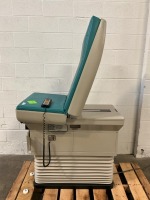 MIDMARK 404 POWERED EXAM TABLE W/ HAND CONTROL