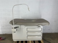RITTER/MIDMARK 204 EXAM TABLE