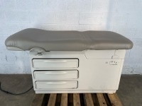 RITTER/MIDMARK 204 EXAM TABLE
