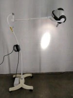 STERIS HARMONY LA300 EXAM LIGHT