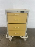ARMSTRONG MEDICAL INDUSTRIES INC A-SMART ROLLING CRASH CART