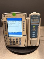 CAREFUSION ALARIS PC 8015 INCLUDES ONE ALARIS 8100 PUMP