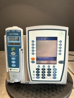 CAREFUSION ALARIS PC 8015 SERIES INFUSION PUMP WITH 8100 SERIES MODULE