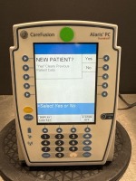 CAREFUSION ALARIS PC 8015 POINT OF CARE UNIT