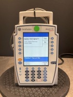 CAREFUSION ALARIS PC 8015 POINT OF CARE UNIT