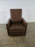 RECLINER