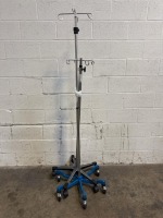 2 IV POLES