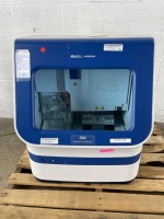 APPLIED BIOSYSTEM HITACHI 3500 GENETIC ANYALYZER