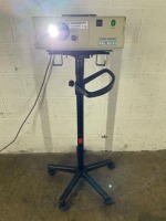 LUXTEC 9300XSP LIGHT SOURCE ON ROLLING STAND