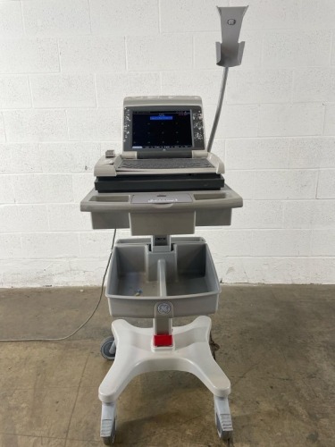 GE MAC5500 HD ECG/EKG MACHINE ON ROLLING STAND